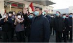 El presidente Xi Jinping saluda a su pueblo