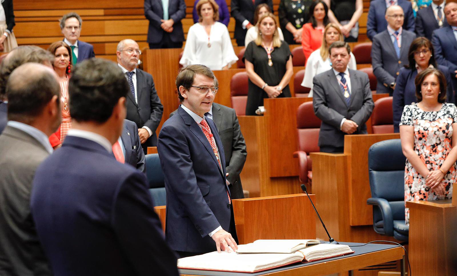 Alfonso Fernández Mañueco, presidente del Castilla-León: todo un progre en el PP