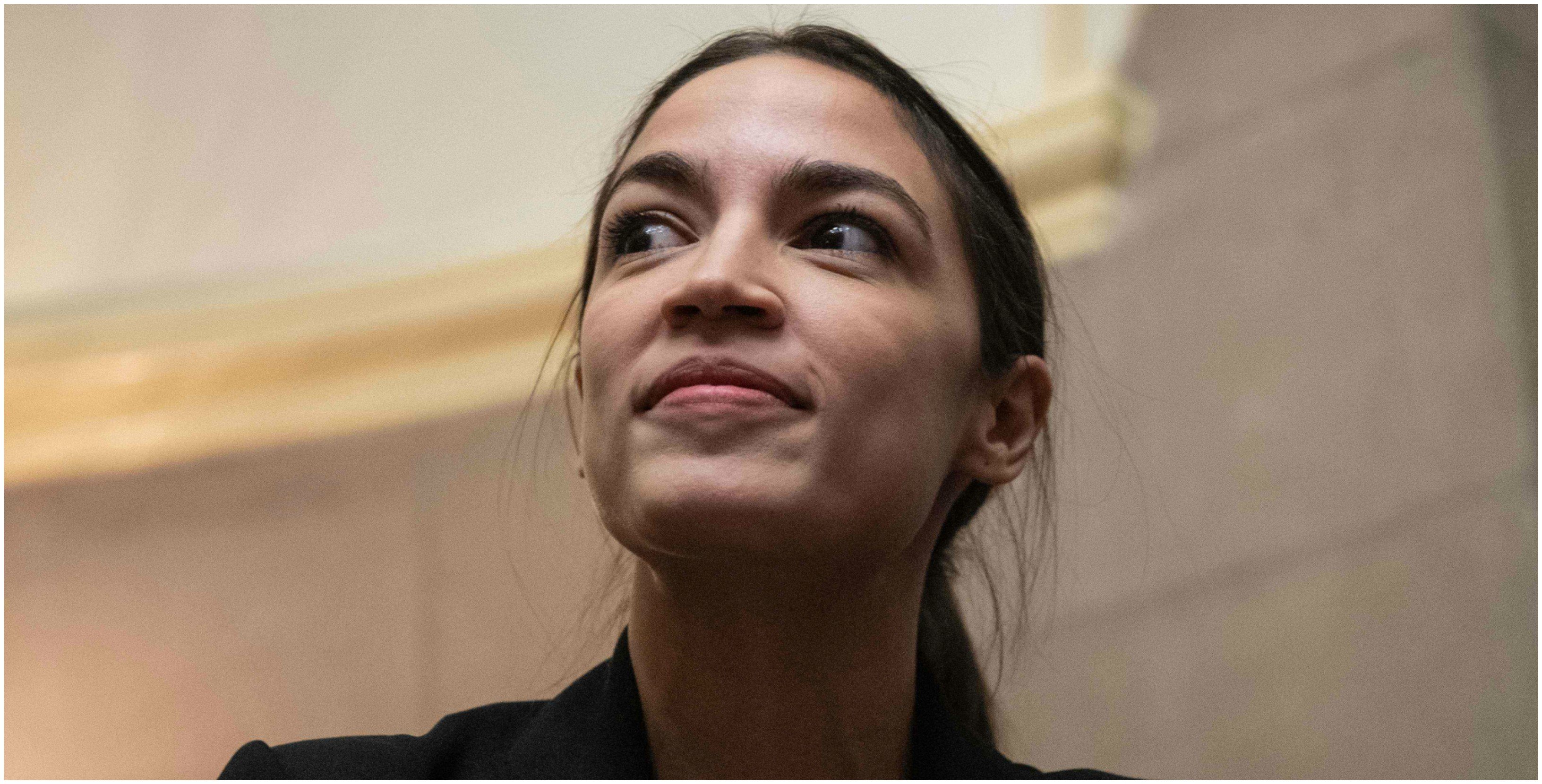 La congresista hispana por Nueva York, Alexandria Ocasio Cortez, estrella emergente dentro del Partido Demócrata, constituye una de las voces de los sectores más radicales del partido La congresista hispana por Nueva York, Alexandria Ocasio Cortez, estrella emergente dentro del Partido Demócrata, constituye una de las voces de los sectores más radicales del partido