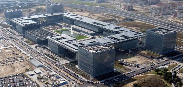 Telefónica es la teleco más opable de Europa. Alemanes, franceses e italianos protegen a sus empresas estratégicas. Sánchez no