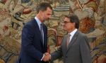 Felipe VI rompe con Artur Mas a instancias de Rajoy