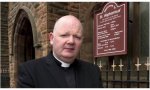 Tom White es párroco en Escocia y explica la necesidad de los fieles de poder ir a la iglesia