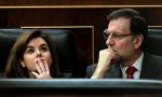 Rajoy gafado, Soraya de canto: la ridiculez de la pareja que gobierna España