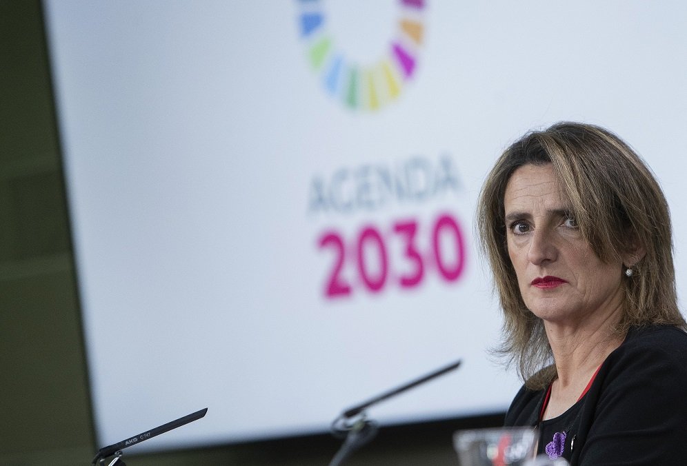 La desconocida Ana Iris Simón dejó tocada a Teresa Ribera