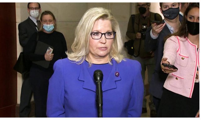 El ocaso de los neocon. Liz Cheney es cesada