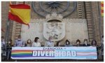 Zaragoza. La justicia ordena retirar la bandera LGTBI de la fachada del Ayuntamiento como solicitaba Abogados Cristianos