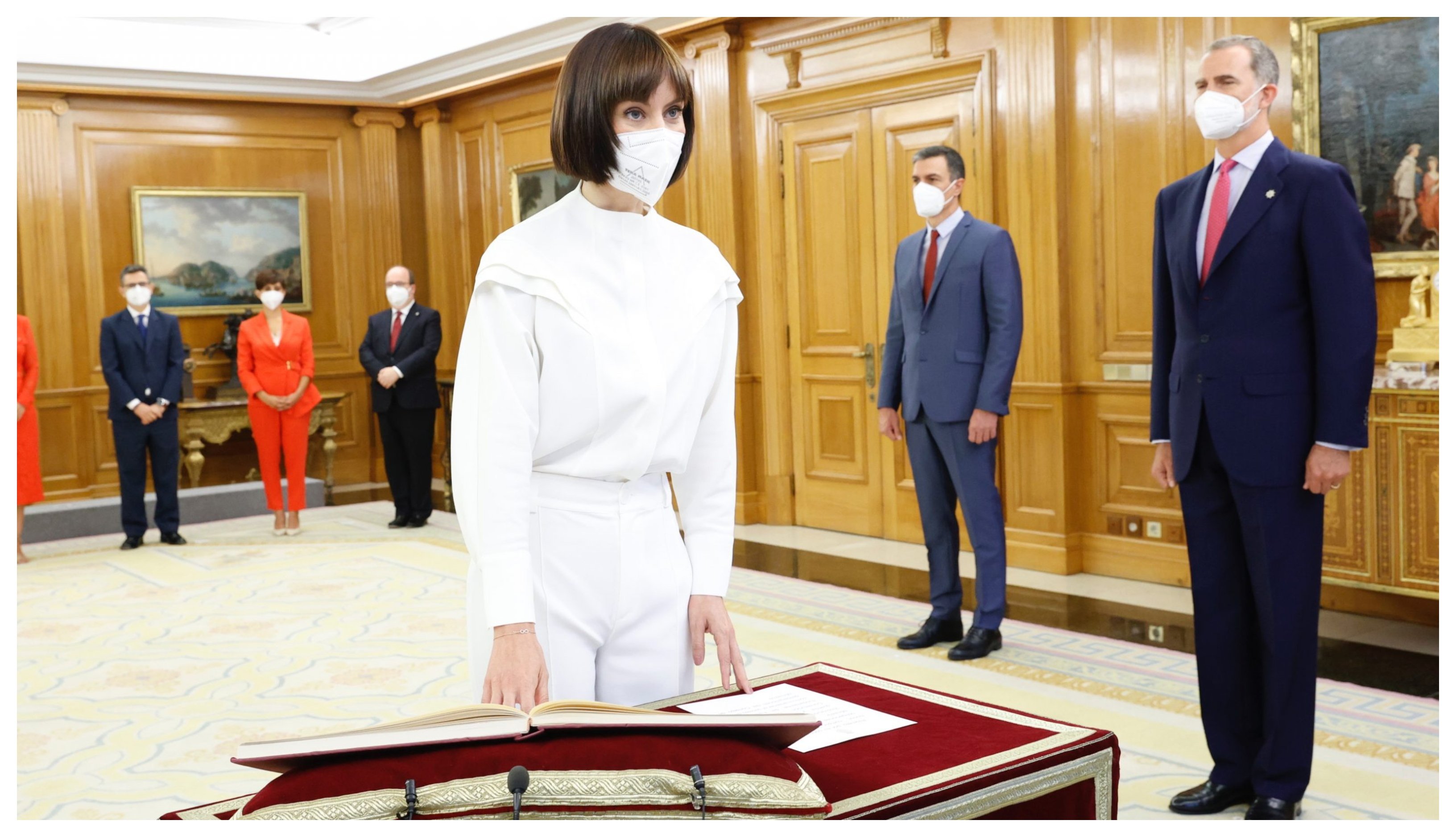 Diana Morant, ministra de Ciencia e Innovación: "Sé de dónde vengo [...] El socialismo, la educación pública, el sistema de bienestar, ha dado oportunidades a la gente humilde como yo"... Sobre todo, humilde