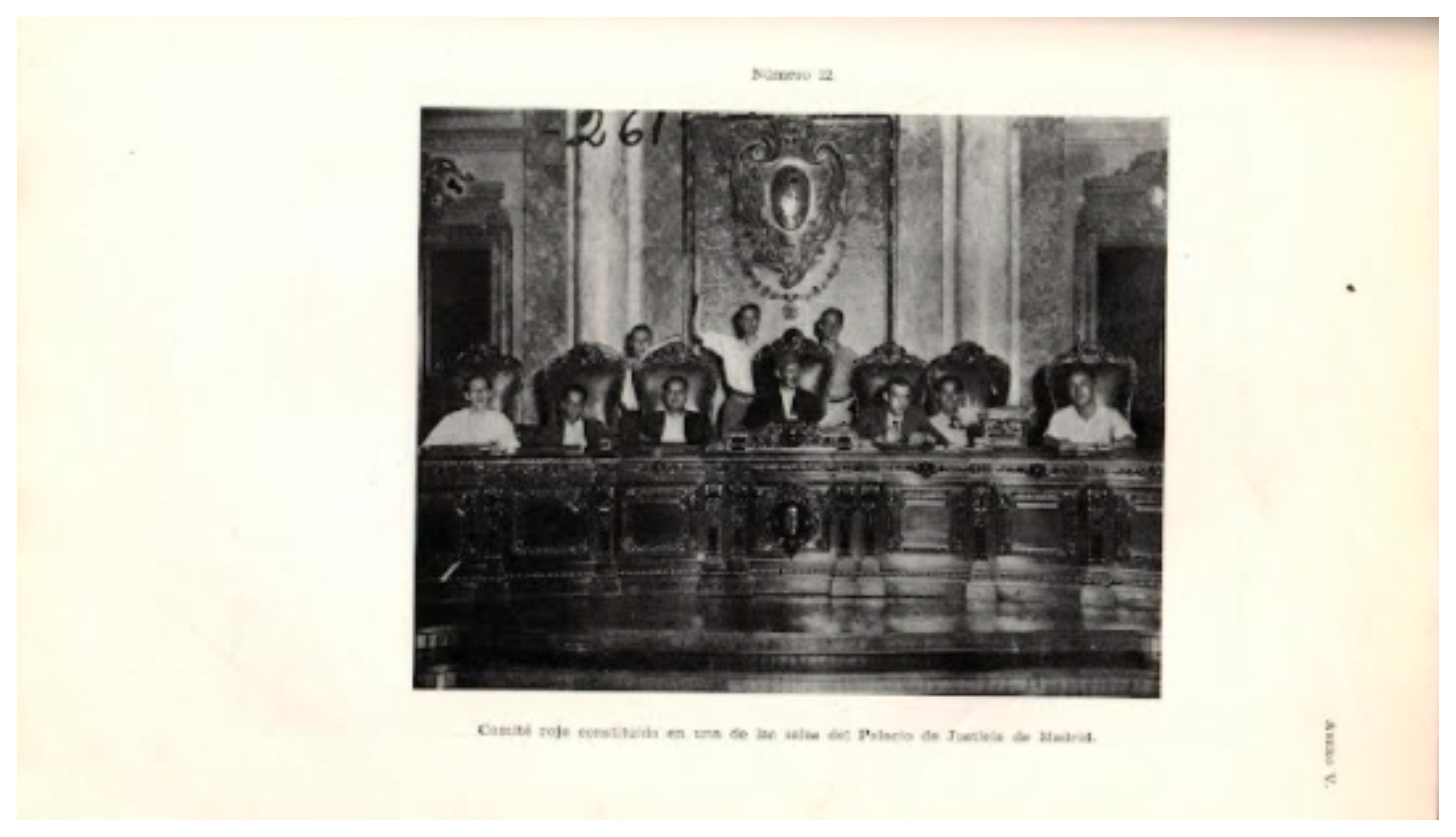 Tribunal popular constituído en las salas del Palacio de Justicia de Madrid