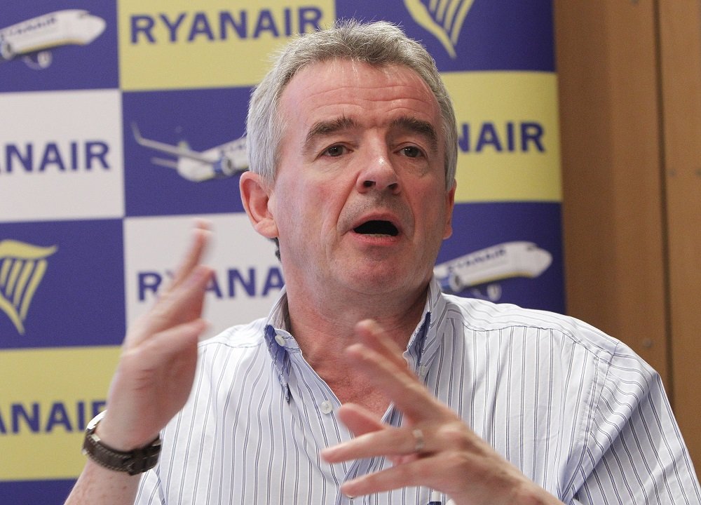 La 'low cost' que dirige Michael O'Leary no ha perdido la ocasión de volver a criticar “el tsunami de ayudas estatales de los gobiernos de la UE” a sus aerolíneas de bandera, lo que cree que “distorsionará la competencia”
