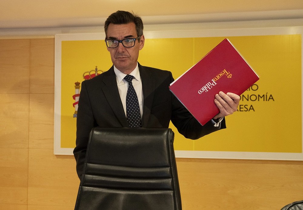 El Tesoro Público, que dirige Carlos San Basilio, ha conseguido otro ‘éxito’ de colocación de deuda pública El Tesoro Público, que dirige Carlos San Basilio, ha conseguido otro ‘éxito’ de colocación de deuda pública