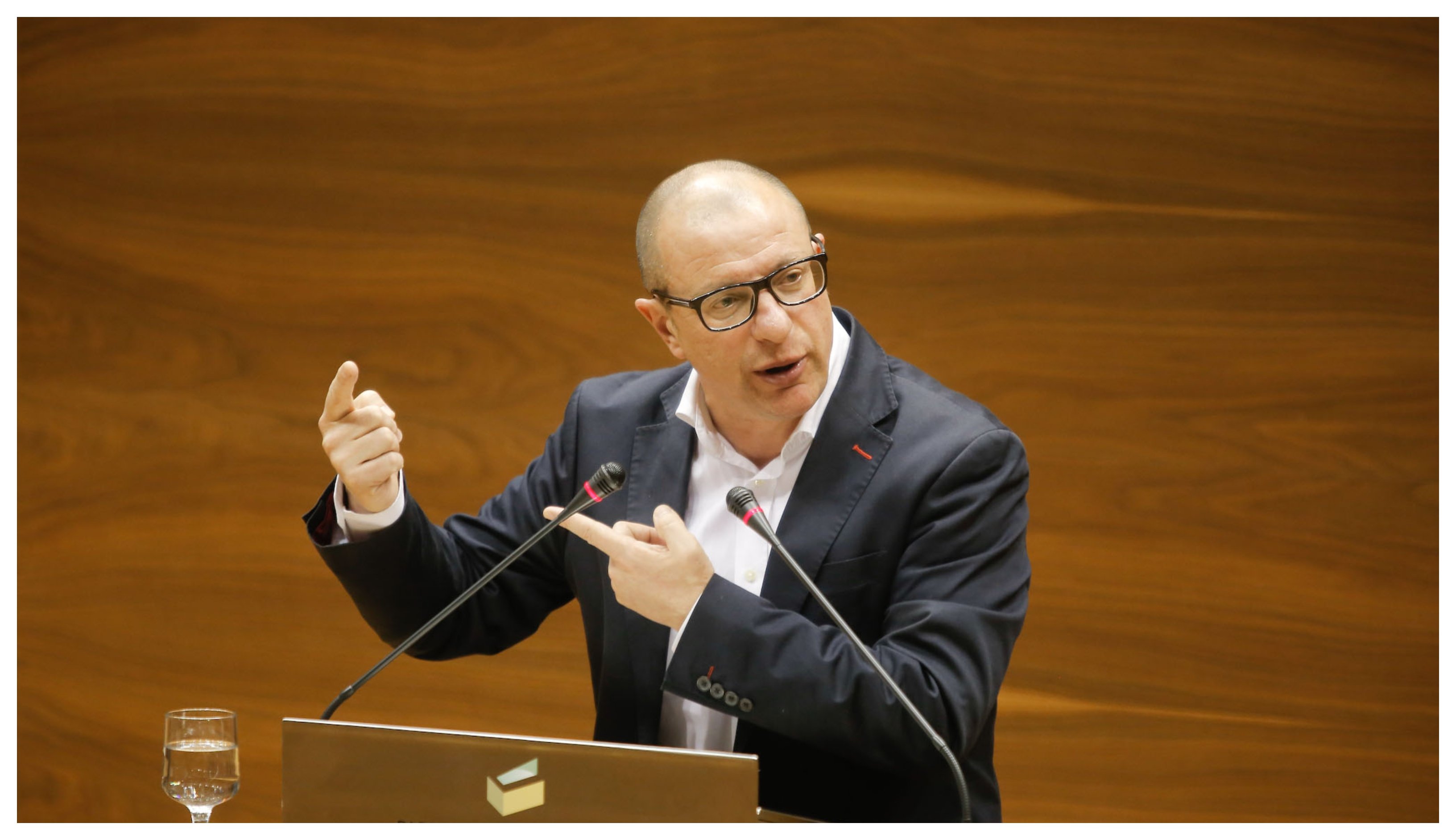 El consejero de Educación del Gobierno foral, Carlos Gimeno, aprobó el Plan de Coeducación del Departamento para el periodo 2021-2023, en el que se encuentra nuevo programa Skolae El consejero de Educación del Gobierno foral, Carlos Gimeno, aprobó el Plan de Coeducación del Departamento para el periodo 2021-2023, en el que se encuentra nuevo programa Skolae