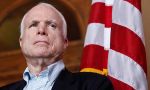 Está claro, hay que apoyar a Donald Trump frente a todos… y frente a John McCain