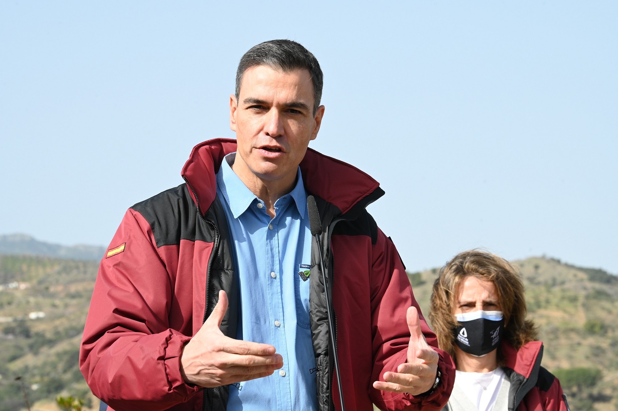 Con Sánchez, la democracia degenera en autocracia Con Sánchez, la democracia degenera en autocracia