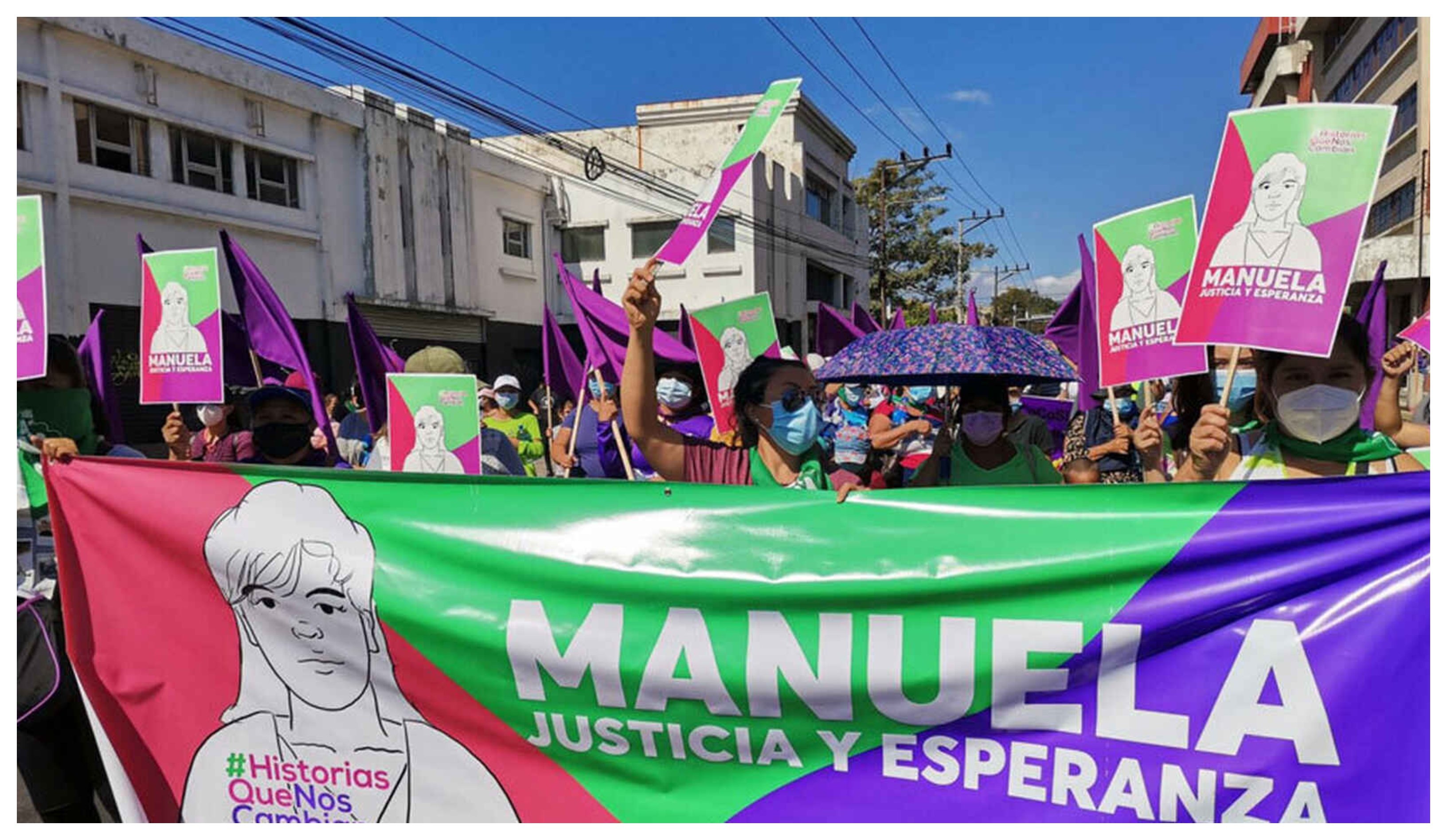 Manifestación en defensa de Manuela