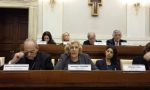 Manuela en el Vaticano: ¿por qué los rojos son tan cursis?