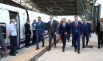 Sánchez, el Rey y otras autoridades, en la inauguración de la línea de alta velocidad a Burgos