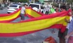 Insultados por desplegar la bandera de España en San Sebastián