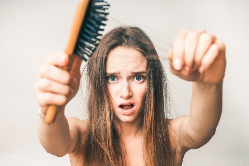 No hay que alarmarse porque existen técnicas muy avanzadas para recuperar ese pelo perdido tras los excesos del verano.