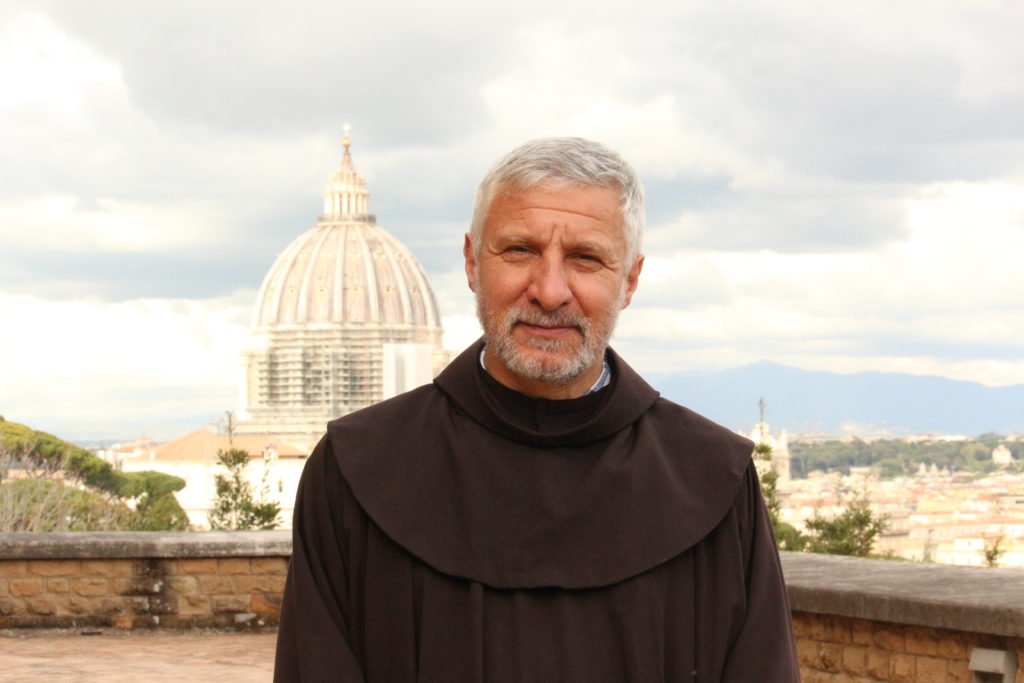 El obispo chileno de Iquique, Mons. Isauro Covili Linfati El obispo chileno de Iquique, Mons. Isauro Covili Linfati