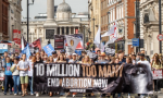 La Marcha por la Vida en Reino Unido denunció los diez millones de niños abortados...