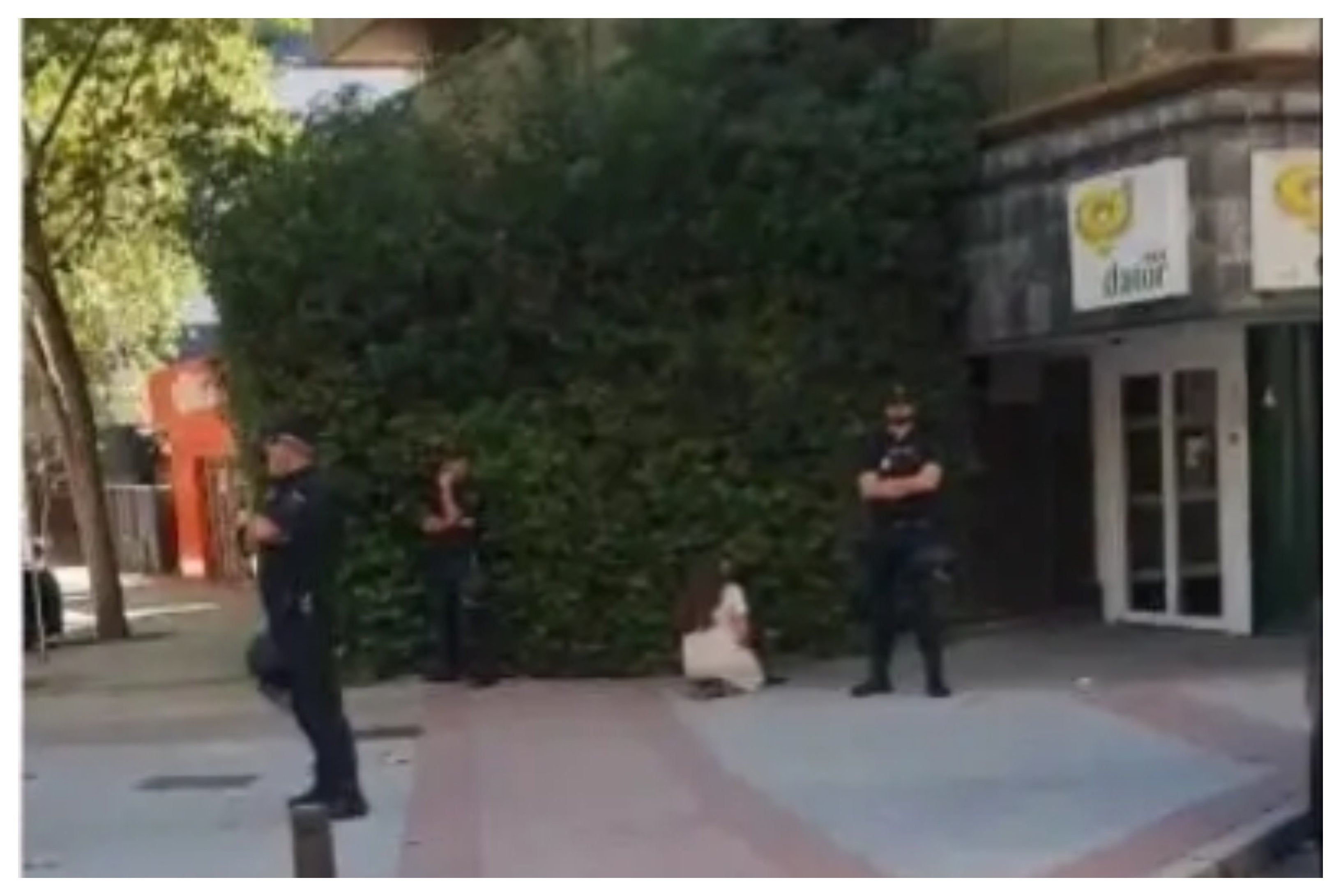 Marlaska ordena a su policía a vigilar embarazadas que rezan...