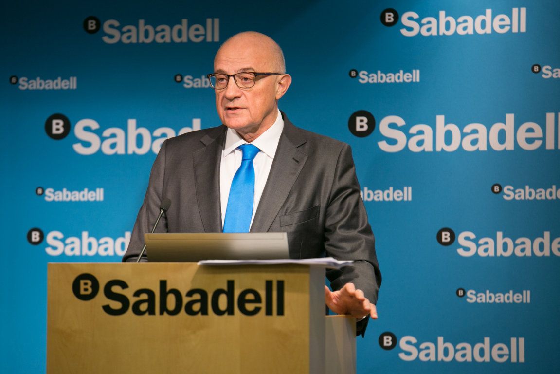 Sabadell. Oliu, sobre su sucesión: "Estoy esperando a tener la edad de Paco (BBVA)"