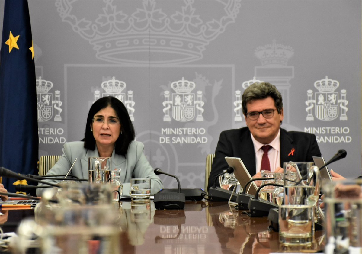 Los ministerios de Inclusión y Sanidad, ministros Escrivá y Arias, lanzan un "proyecto de jubilación activa” para médicos y pediatras de cabecera