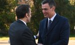 Pero claro, es que Macron endurece las pensiones mientras Sánchez presume de ablandarlas
