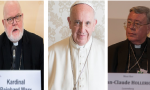 El Papa Francisco ha alejado de su círculo más próximo, el reducido número de cardenales que le asesora (G-8. G-9 o lo que sea) al cardenal Reinhard Marx, pero ha situado al cardenal luxemburgués, casualmente jesuita, Jean-Claude Hollerich, en el mismo organismo, presiente de la COMECE