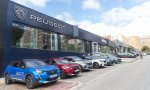 Peugeot vuelve a situarse entre las diez marcas más vendidas de turismos y todoterrenos en España