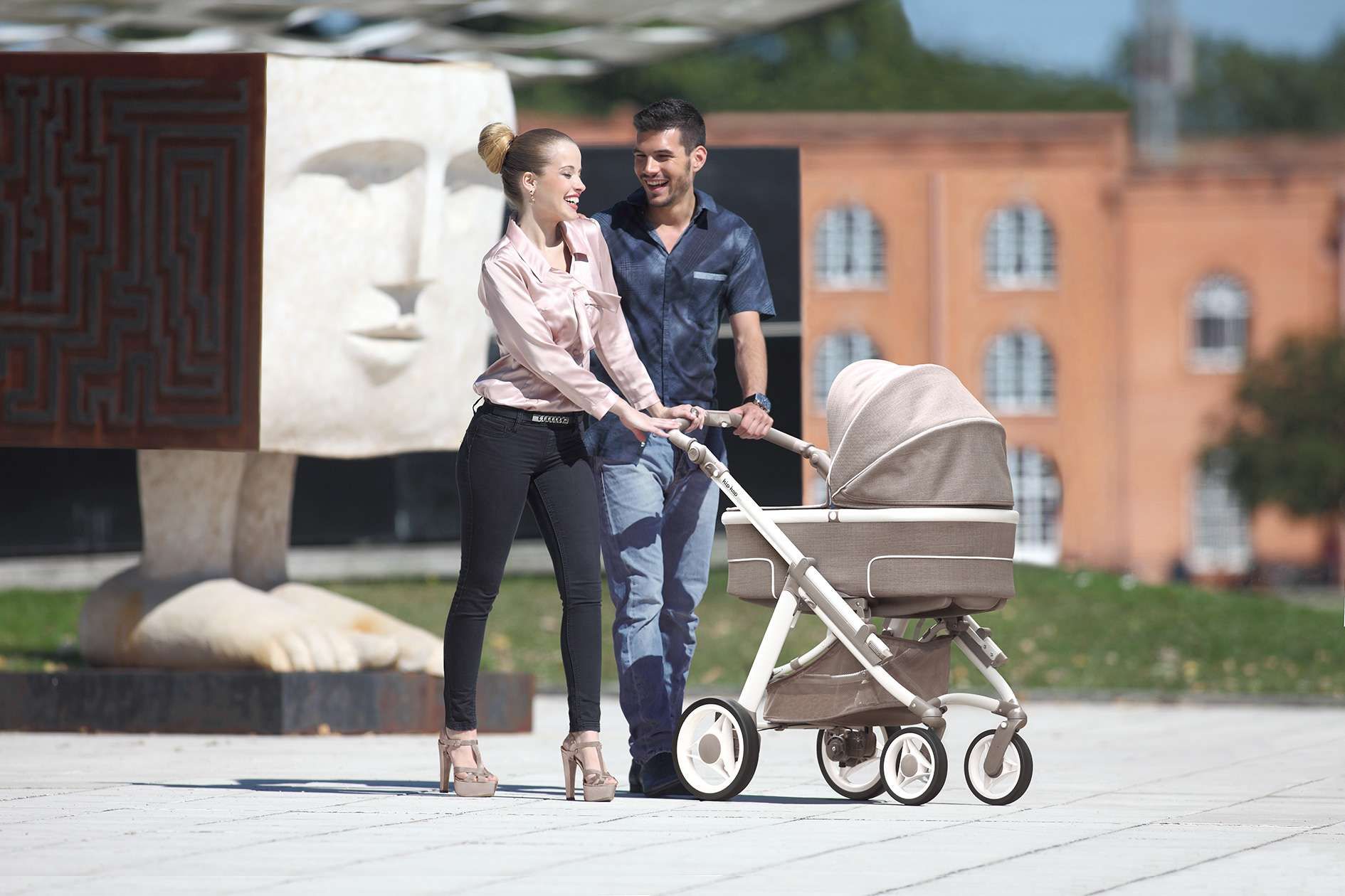 Estas iniciativas abren la puerta a un nuevo debate en la batalla por la vida, poniendo en el foco a os hombres que han visto vulnerados sus derechos de paternidad. No pudiendo ser padres