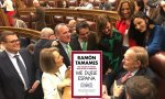 Ramón Tamames, rodeado de diputados de Vox, seguirá sacando tajada del fracaso de la moción de censura