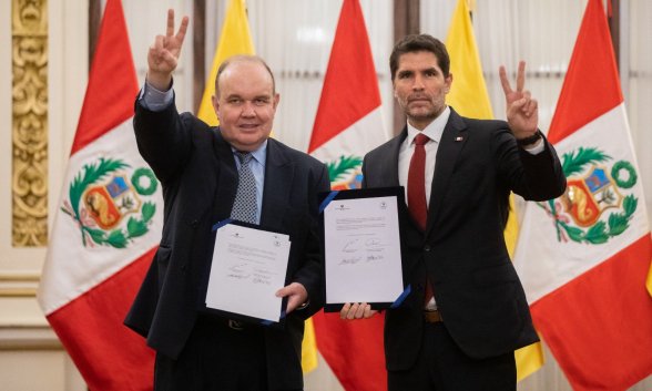 Rafael López, alcalde de Lima, y el mexicano Eduardo Verástegui
