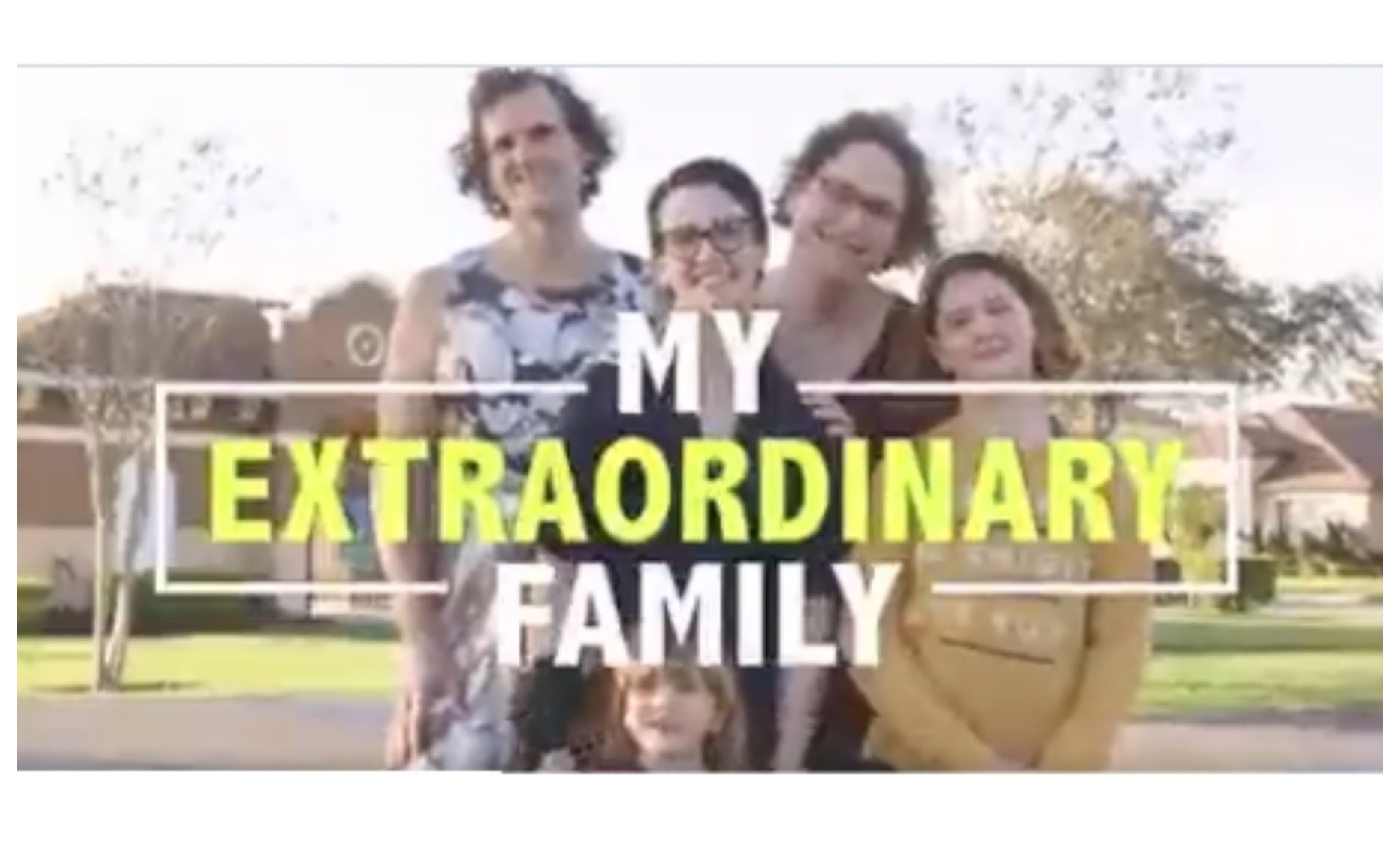 Tres padres poliamorosos (relación con tres o más personas) crían a un niño no binario (no se autopercibe ni masculino ni femenino) de 10 años y a otro "antigénero" (se autopercibe opuesto al género existente) de dos Tres padres poliamorosos (relación con tres o más personas) crían a un niño no binario (no se autopercibe ni masculino ni femenino) de 10 años y a otro "antigénero" (se autopercibe opuesto al género existente) de dos