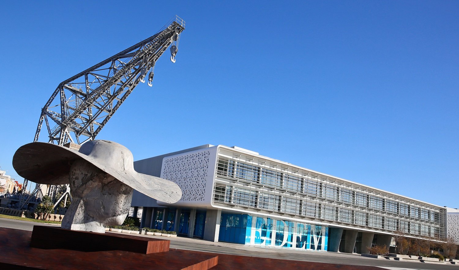 Sede de EDEM Escuela de Empresarios Sede de EDEM Escuela de Empresarios