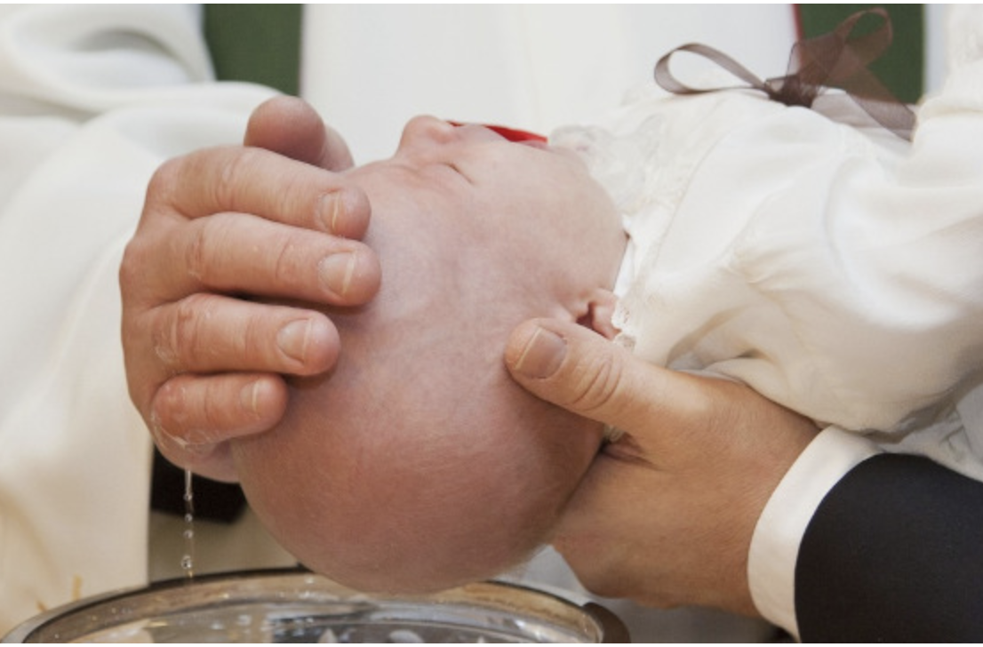 Los niños han sido rescatados en la puerta de las clínicas abortivas Dator, Isadora y El Bosque. (Foto de la web de la diócesis de Getafe) Los niños han sido rescatados en la puerta de las clínicas abortivas Dator, Isadora y El Bosque. (Foto de la web de la diócesis de Getafe)