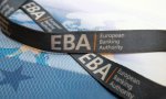 La EBA asegura que con sus exigencias no pretende cambiar la estructura interna de los bancos pero, de hecho, lo hace.