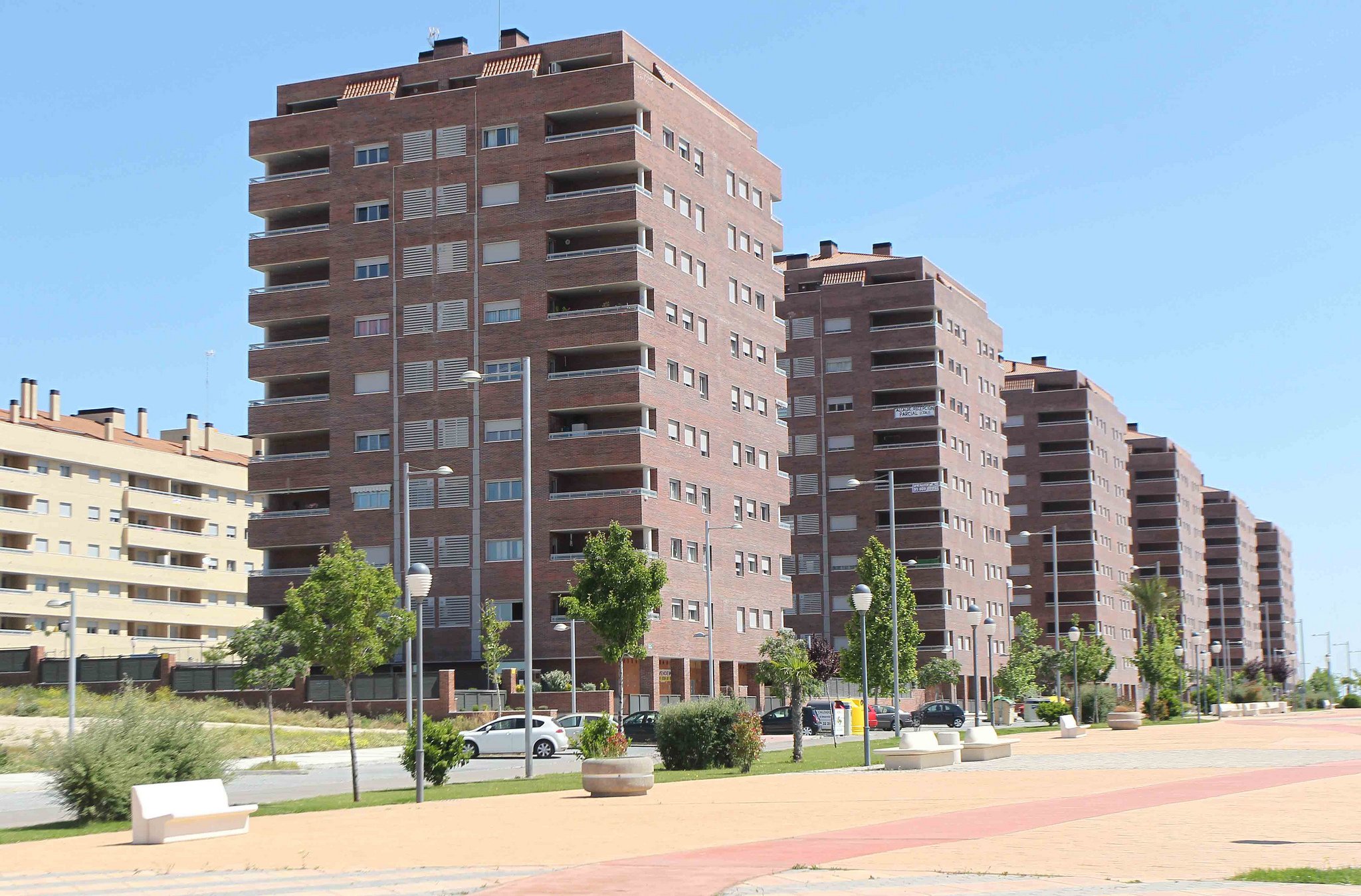 El precio de la vivienda aumenta un 6,8% anual El precio de la vivienda aumenta un 6,8% anual